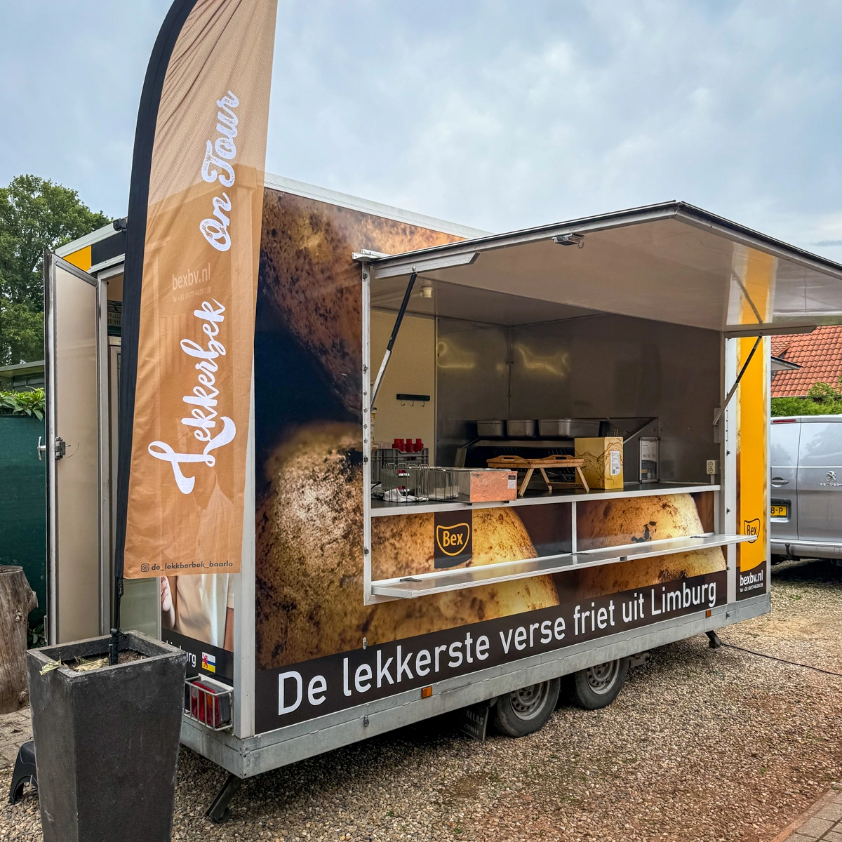 Frietwagen Huren In Limburg De Lekkerbek Baarlo Frietwagen Huren In Limburg De Lekkerbek Baarlo